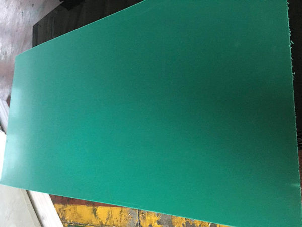 PE板運用在行業(yè)中的效益